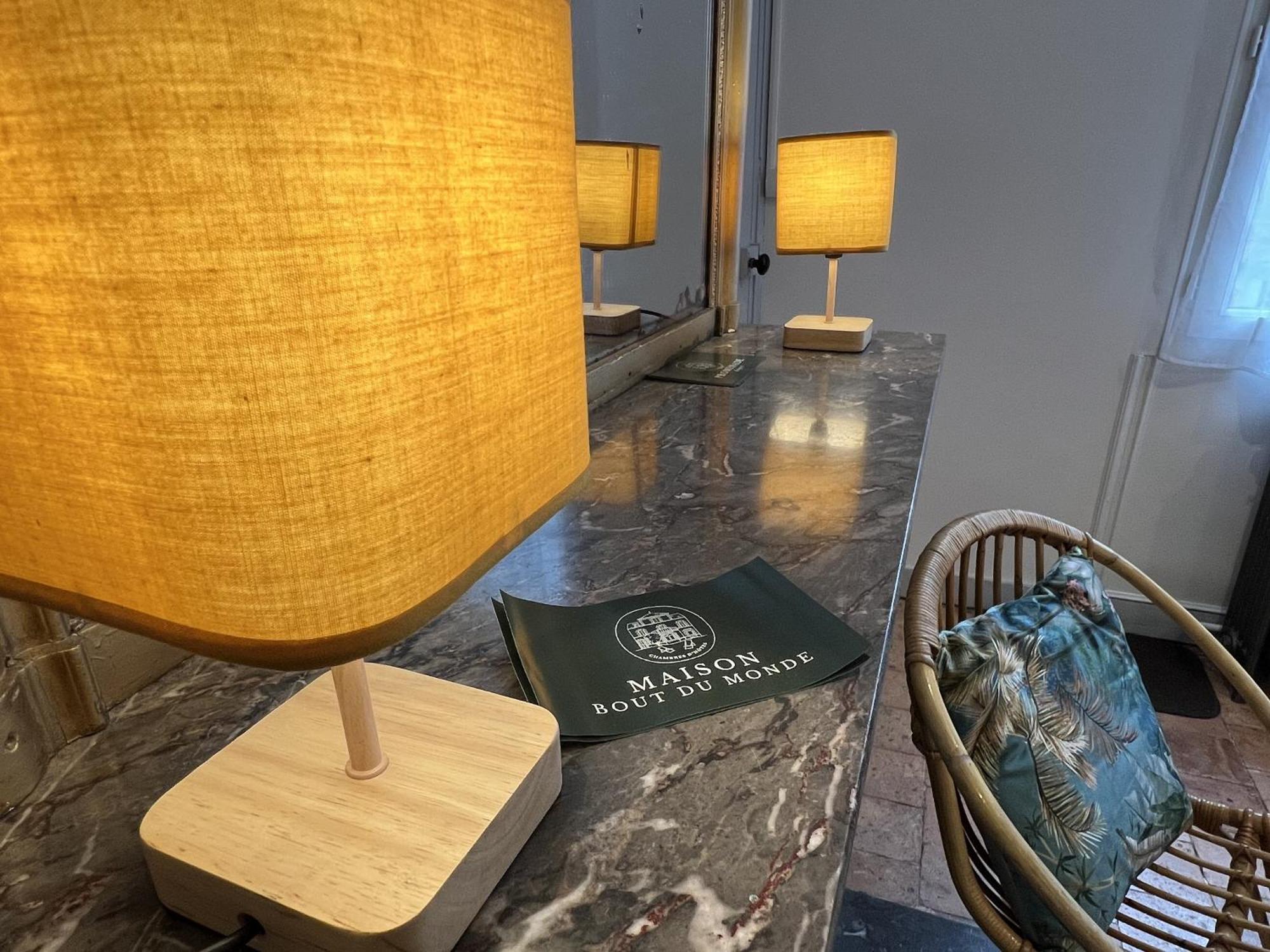 Maison Bout Du Monde Angers Hyper Centre Zewnętrze zdjęcie